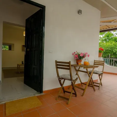 Hébergement de vacances Nest *