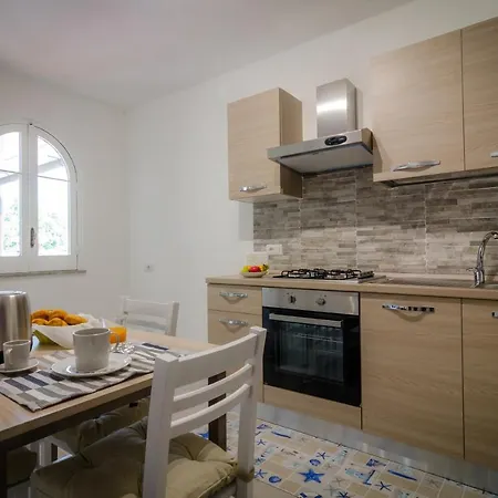 Feriehus Nest Sorrento